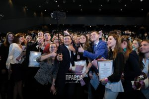 Льготный проезд, соцсети и юбилей Нижнего: какие вопросы задавали студенты Глебу Никитину