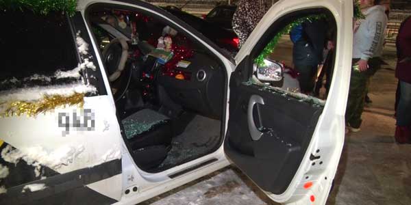 Мужчина с молотком напал на женщину-таксиста в Дзержинске
