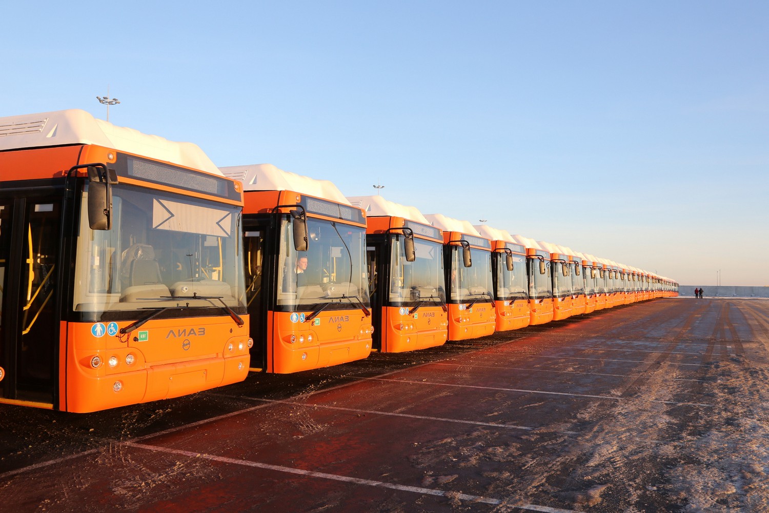 Нижегородский автобус. Нижегородпассажиравтотранс ЛИАЗ. Нижегородский Автобусный парк. Нижегородпассажиравтотранс Нижний Новгород 2020. ЛИАЗ 529267 Нижний Новгород.