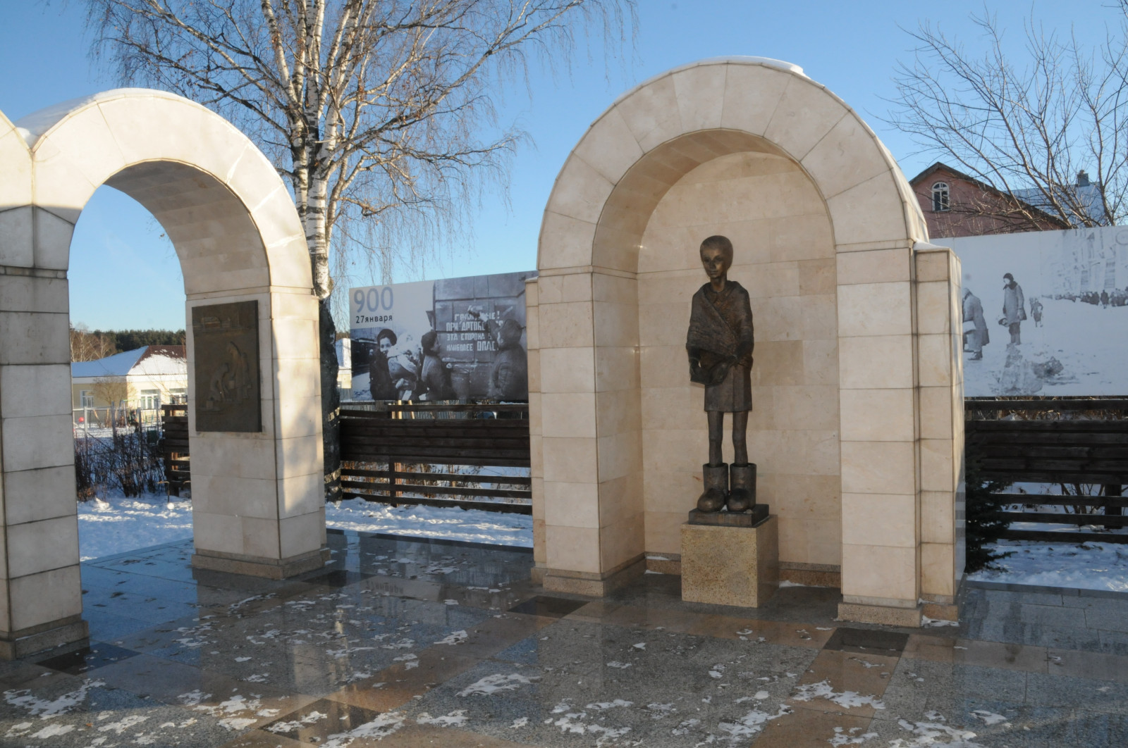 В р. п. Шатки прошли мероприятия в честь 90-летия со дня рождения Тани  Савичевой | Нижегородская правда