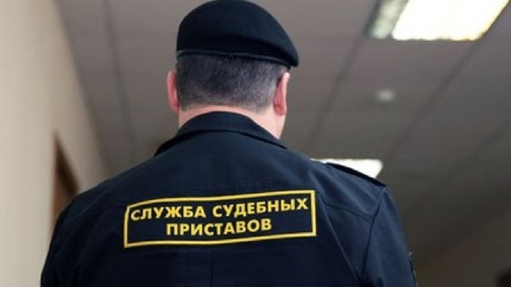 Судебного пристава из Нижнего Новгорода обвиняют в служебном преступлении