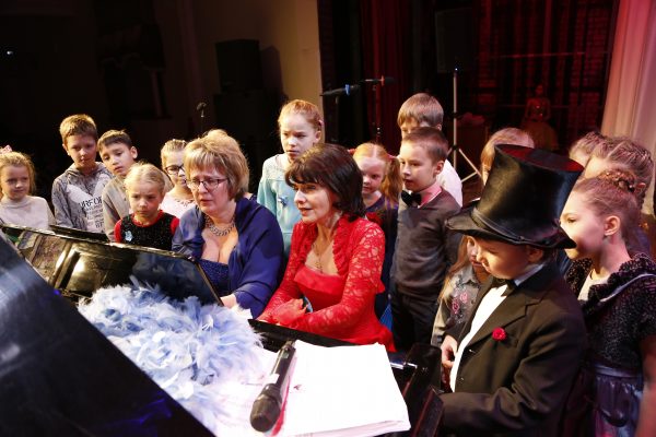 Нижегородские пианистки нашли способ увлечь детей классикой