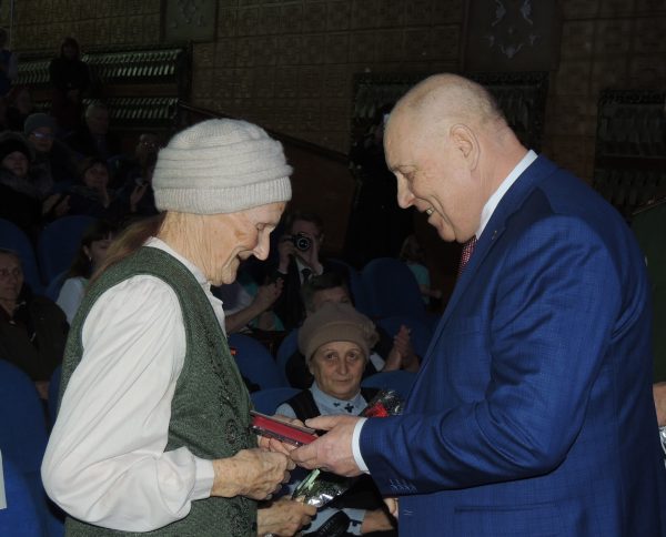 В Починковском районе прошло вручение медалей ветеранам войны и труженикам тыла