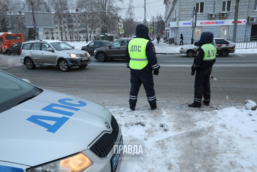 Нижегородского полицейского поймали на взятке в 20 тысяч рублей с пьяного водителя