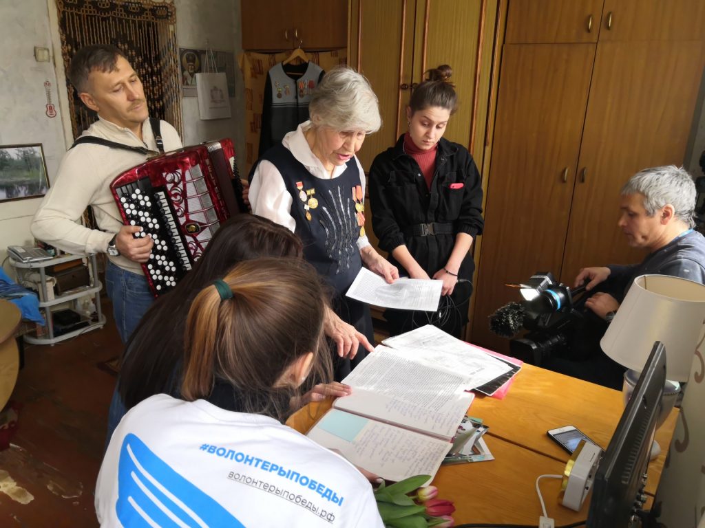 «Волонтеры Победы» поздравят 137 женщин-ветеранов Нижегородской области с 8 марта