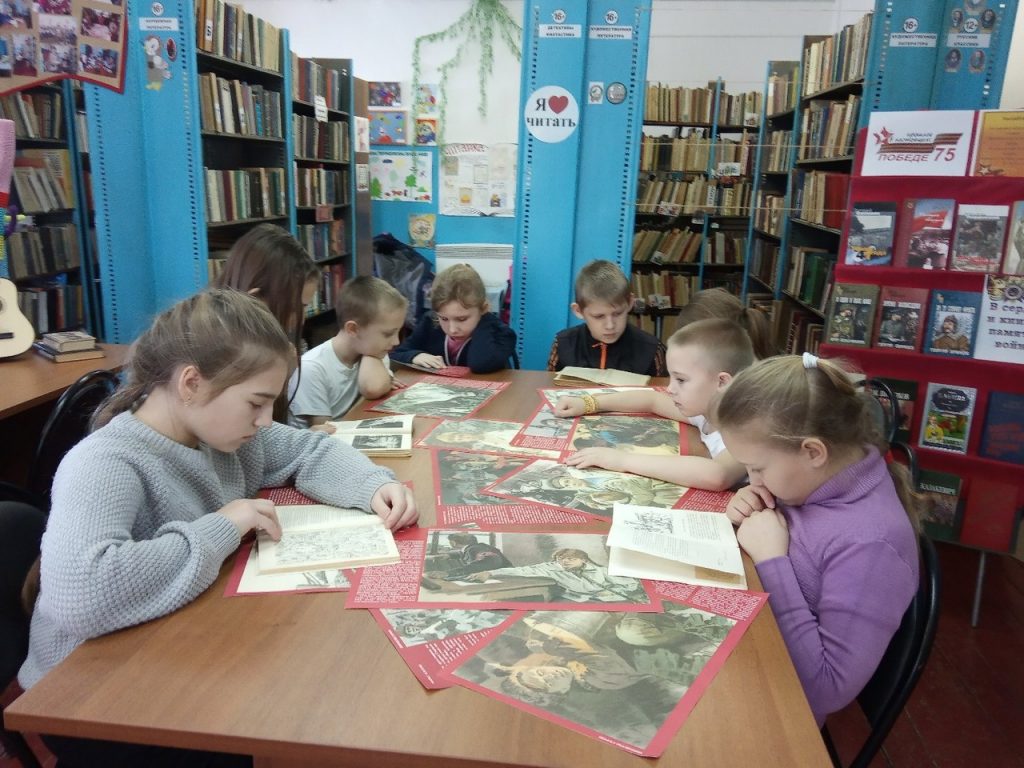 Имя Героя Советского Союза Василия Ренова будет носить сельская библиотека в Княгининском районе