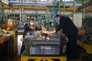 Нижегородские предприятия вернулись к работе: как заводы привыкают к новой реальности