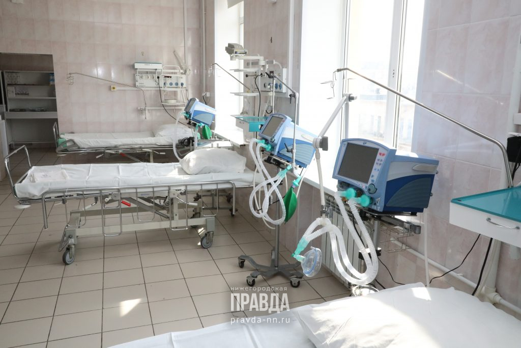 В нижегородских больницах 139 человек, заболевших коронавирусом, находятся в крайне тяжелом состоянии