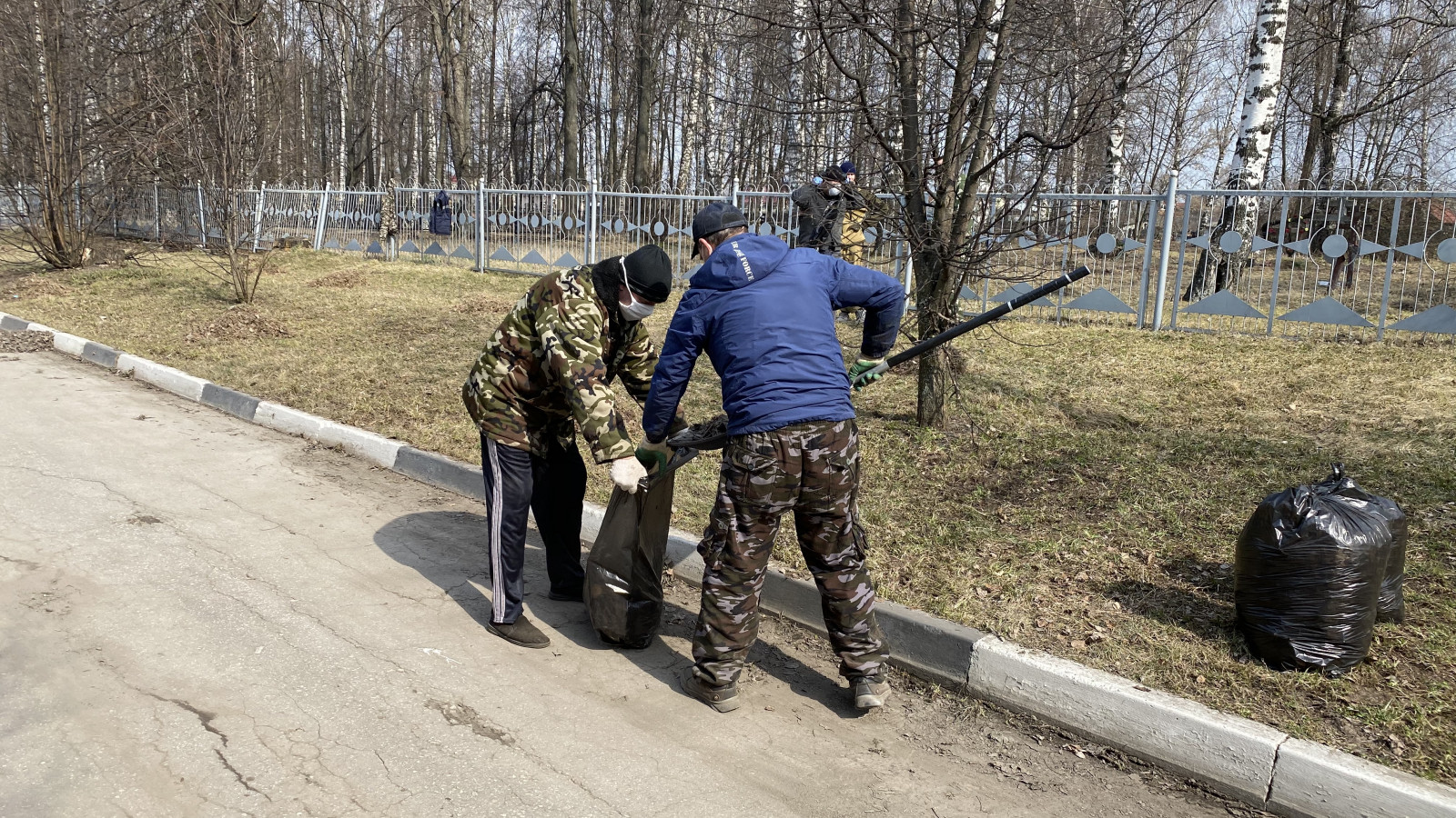 Порядка 30. Уборка в армии.