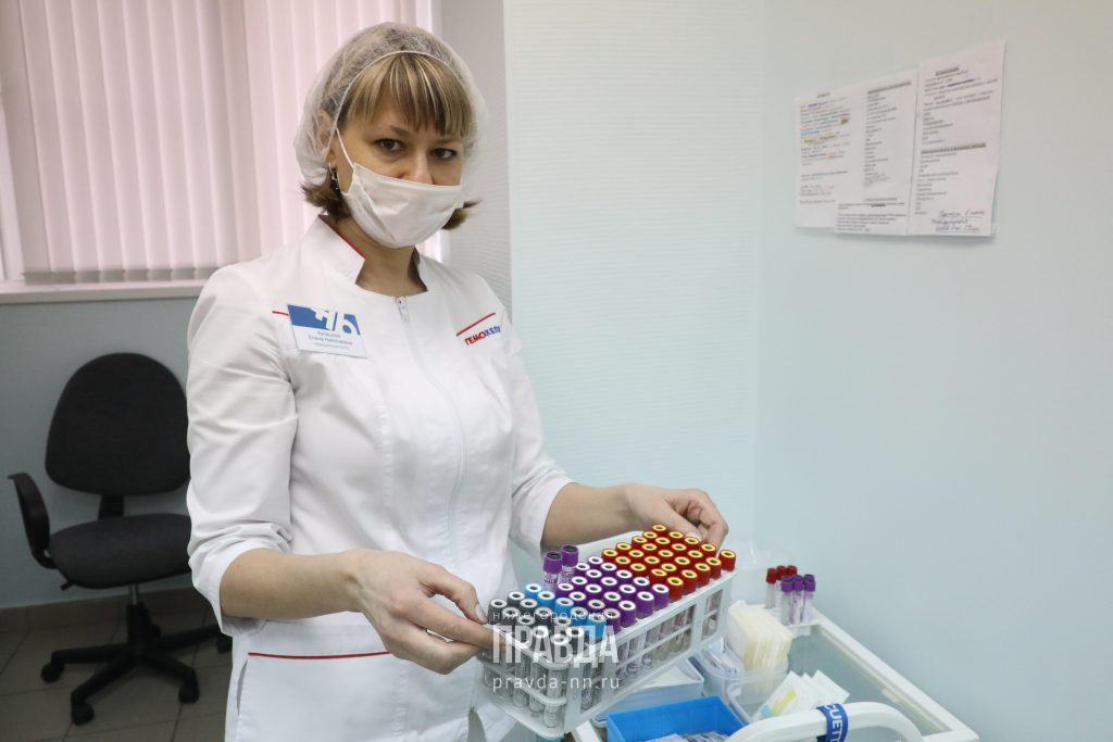 Почти 600 нижегородцев будут оштрафованы за несданный тест на коронавирус