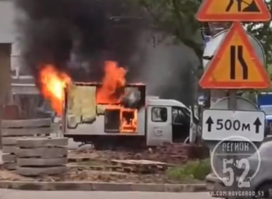 Машина «Теплоэнерго» сгорела на улице Рокоссовского