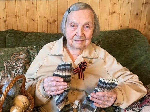 98-летняя пенсионерка-блогер собрала 3,5 млн рублей на борьбу с коронавирусом