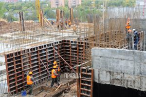 Нижегородским застройщикам разрешили не сдавать дома вовремя