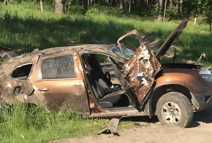 Погиб пассажир: Renault Duster опрокинулся в кювет на трассе под Кулебаками