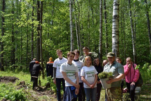 Арзамасские школьники начали защищать нижегородские леса