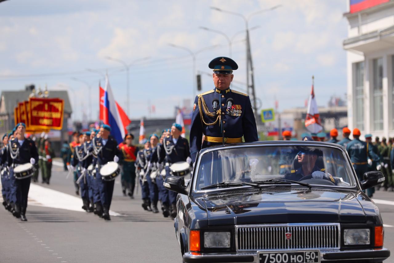 Командовать парадом какой. Парад Победы Нижний Новгород 2021. Парад в Нижнем Новгороде 2020. Нижний Новгород парад 9 мая 2022. 9 Мая парад Нижний Новгород 2020.