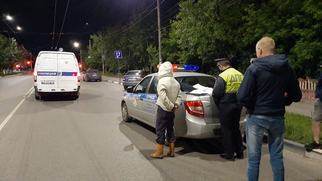 В Дзержинске после погони поймали пьяного водителя (ФОТО)