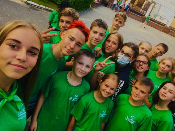 «Мир безОпасности» по новым правилам: юнкор «Нижегородской правды» рассказала, как прошла первая смена в лагере «Лазурный»