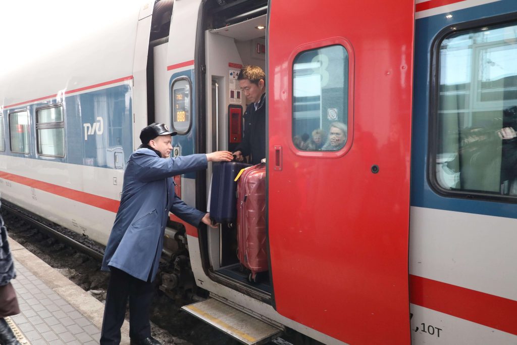 Фирменный поезд «Нижегородец» станет чаще ходить в Москву до сентября 2021 года