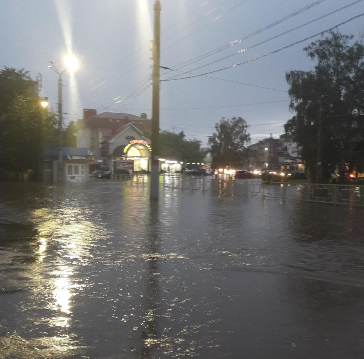 Дзержинск в Нижегородской области утонул после дождя 12 августа 2020 года |  Нижегородская правда