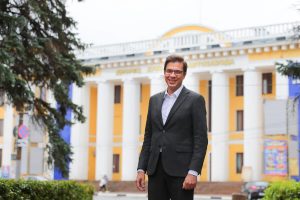 Повышение зарплат, ликвидация второй смены в школах и очередей в ясли — что пообещал нижегородцам новый мэр Юрий Шалабаев