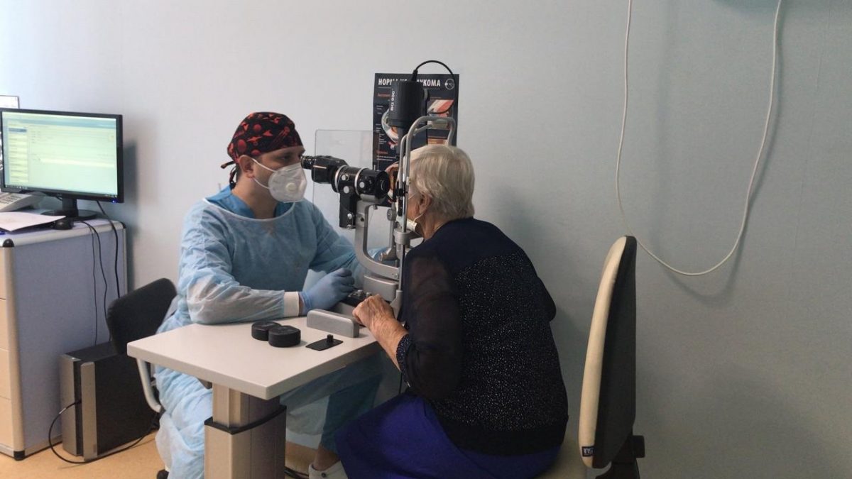 Как следить за своим зрением пожилым людям: советы офтальмолога