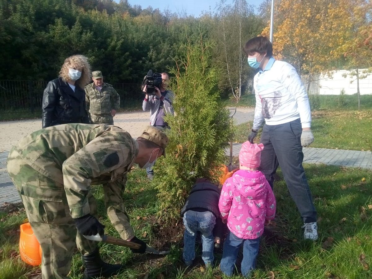 «Лес Победы» высадили в Нижнем Новгороде в рамках всероссийского экологического субботника