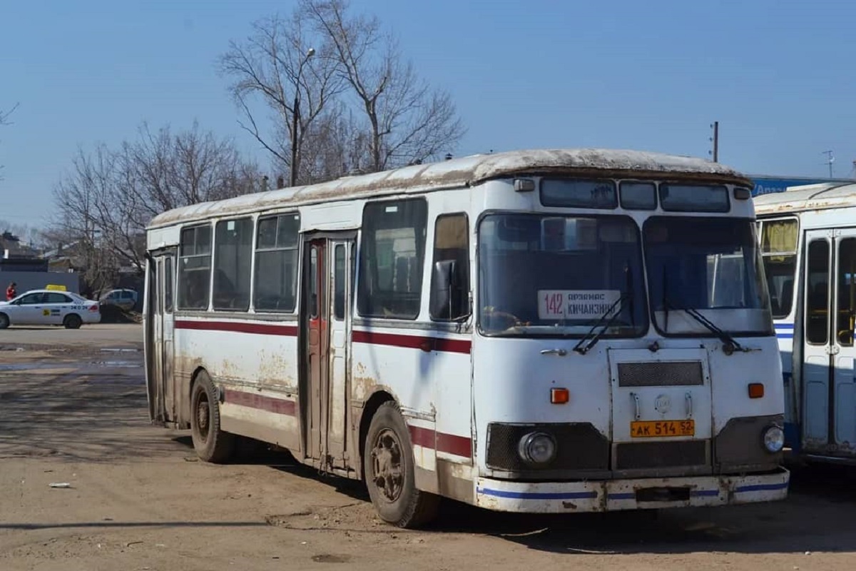 30-летние автобусы ЛиАЗ выставили на продажу в Арзамасе Нижегородской  области 2 ноября 2020 года | Нижегородская правда