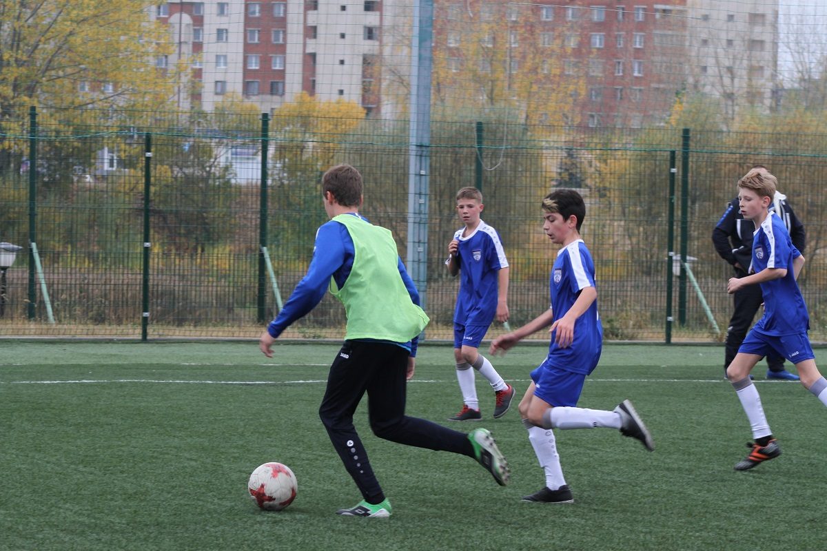 Юные нижегородские футболисты с ограниченными возможностями здоровья провели первые матчи