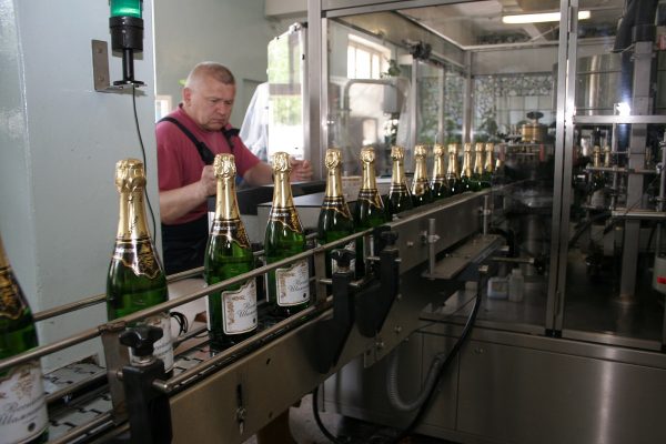 Игристый бизнес: как создавался Нижегородский завод шампанских вин