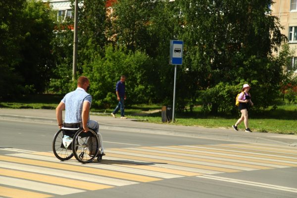 Новые тротуары, удобные для людей с инвалидностью, сделали в Дзержинске