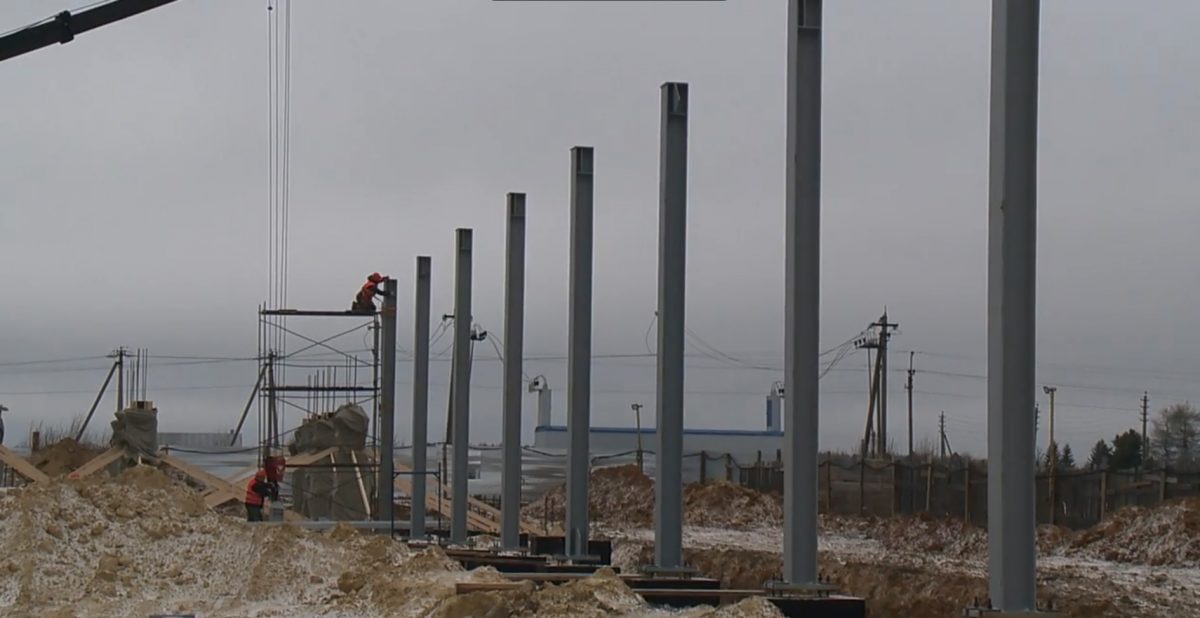 «Нижегородстройзаказчик» обязал подрядчика ускорить строительство крытого катка в поселке Ковернино