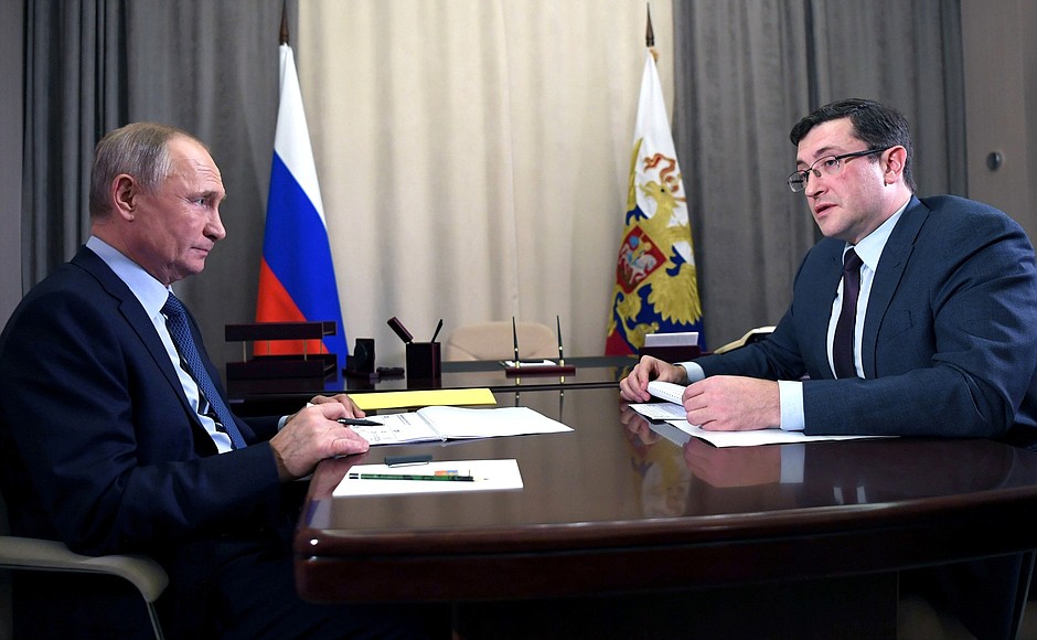 Владимир Путин и Глеб Никитин обсудили поддержку граждан и бизнеса