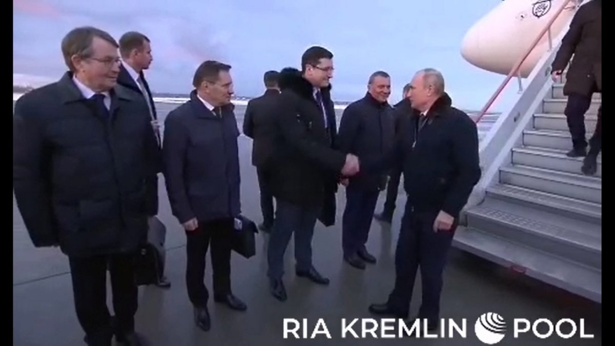 Владимир Путин прибыл в Саров