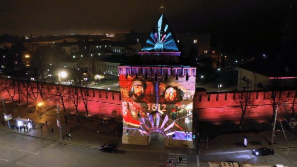 Праздничная инсталляция украсит Дмитриевскую башню в День народного единства