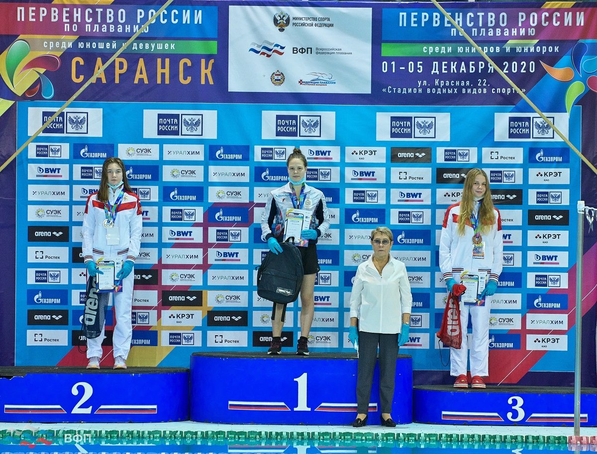 Нижегородская пловчиха Елена Богомолова выиграла два золота на юниорском первенстве России