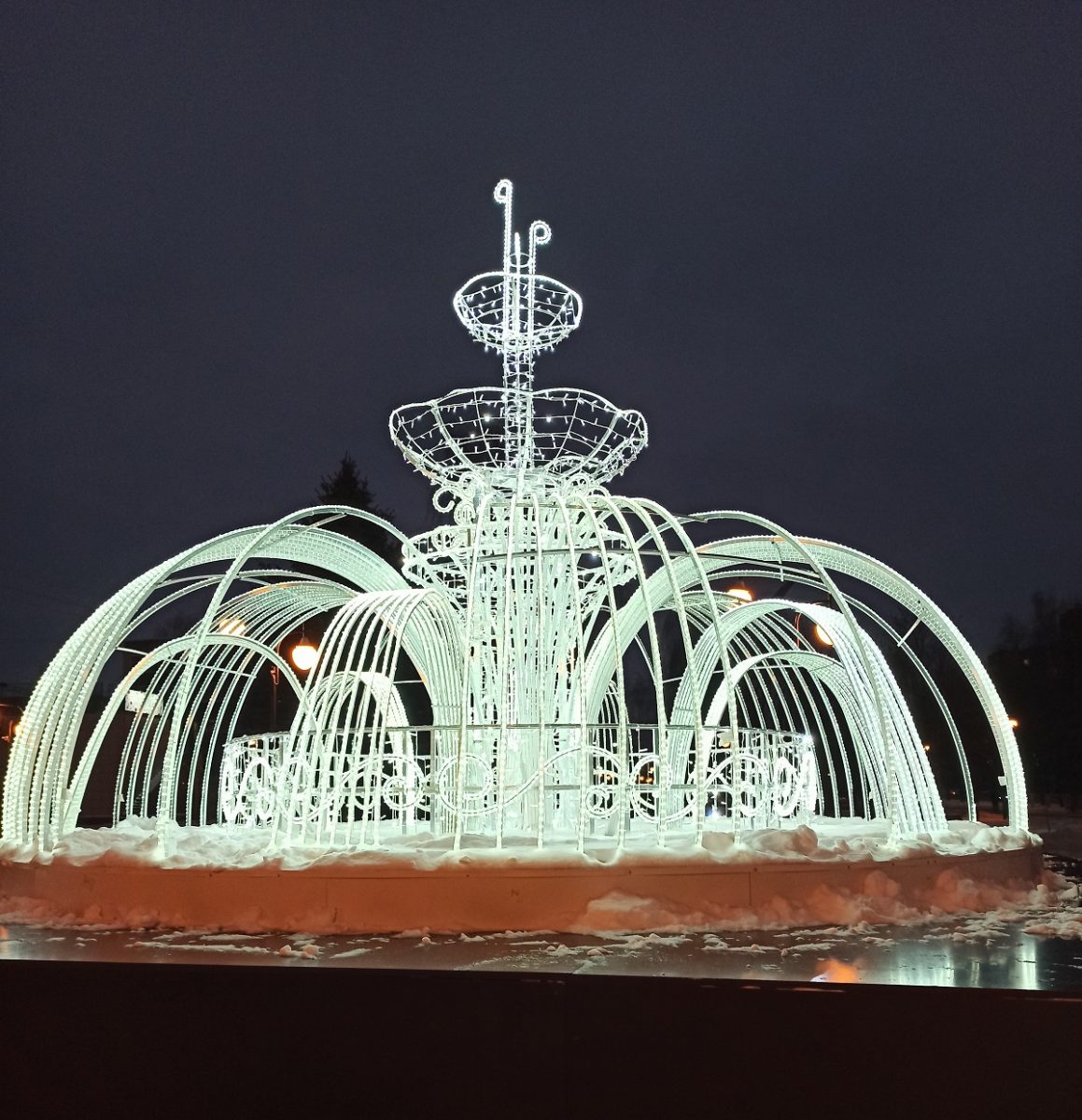 Зимний фонтан появился в Кстове в канун новогодних праздников