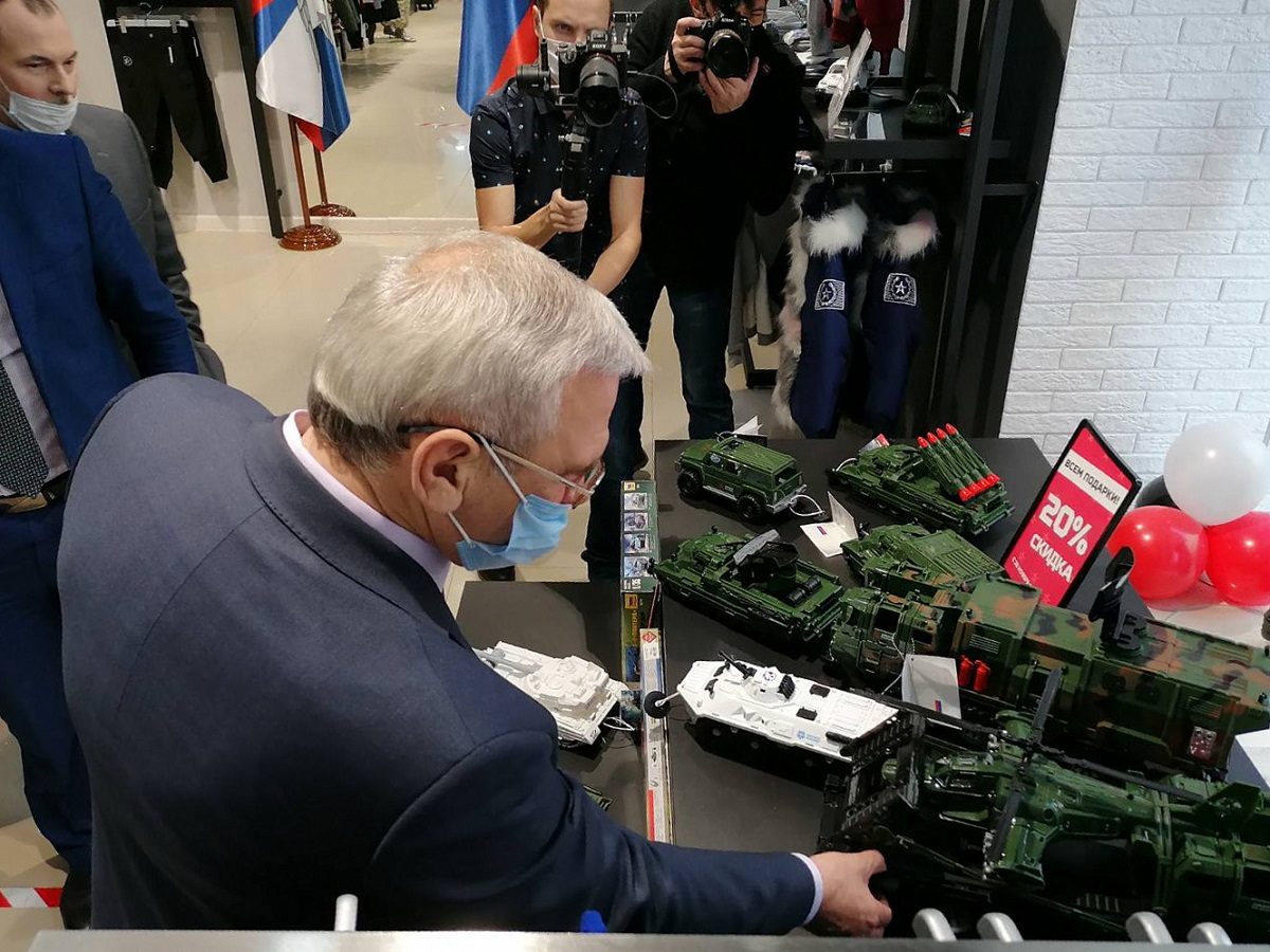 Нижегородские предприятия легкой промышленности смогут стать поставщиками для «Армии России»