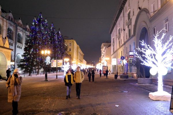 >Новогодние украшения в Нижнем Новгороде не снимут до конца февраля