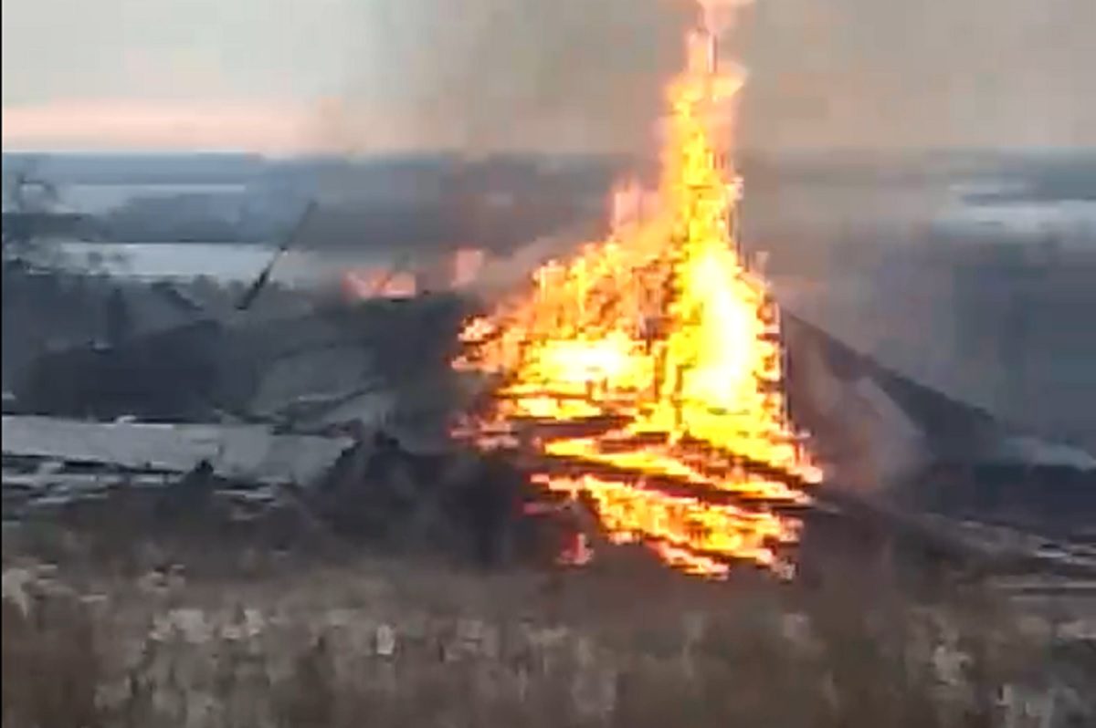 В Лысковской епархии прокомментировали видео с поджиганием старинной деревянной колокольни