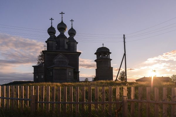 История севера: как корреспондент «Нижегородской правды» восстанавливал старинный храм в Архангельской области