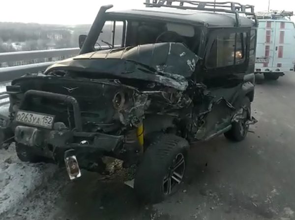 Крупное ДТП с рейсовым автобусом произошло на Бору: шесть человек пострадало