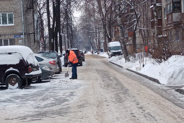 Автозаводские дворники получили премию за лайки и комменты в соцсетях