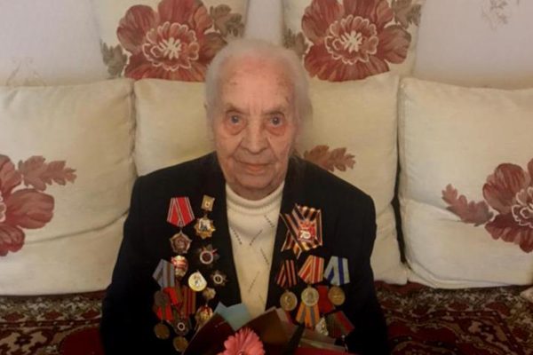 Участница парада Победы 1945 года отметила своё 99-летие