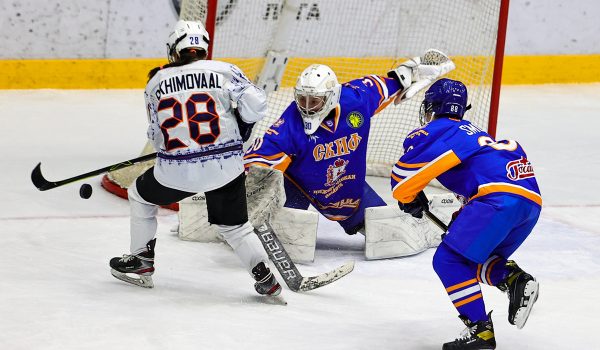 Хоккеисткам «СКИФа» хватило одного гола для победы над командой из Санкт-Петербурга