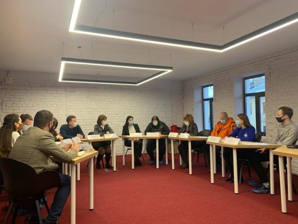 Правительство региона поддержит образовательные и мотивационные программы для волонтеров