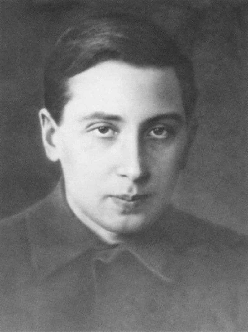 Олег Лосев внёс большой вклад в исследование электролюминесценции в твёрдых полупроводниках