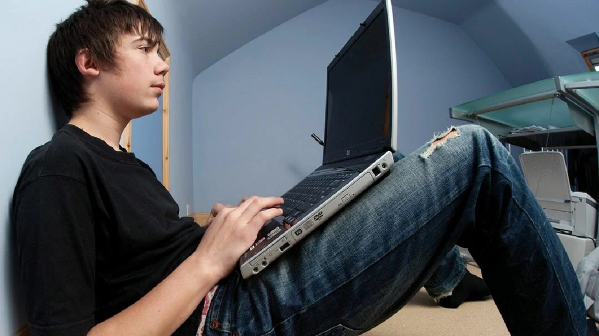 челендж подросток компьютер