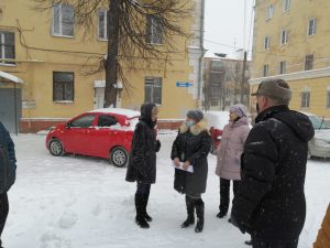 Жители Московского района жалуются на рыбную ферму в подвале дома: общественники договорились о проведении экспертизы