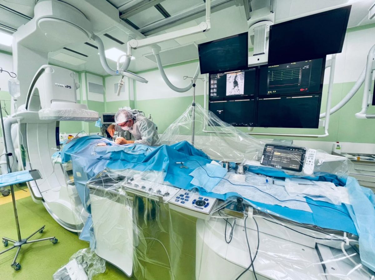 Нижегородские хирурги провели уникальную операцию на аорте